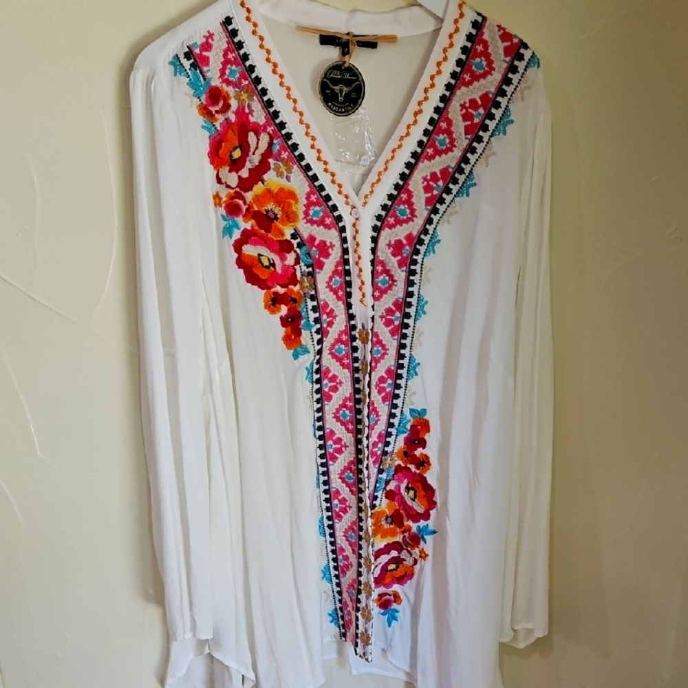 NWT ANDREE BY UNIT White Long Sleeve Embroidered Tunic Blouse Flowy Top 1X